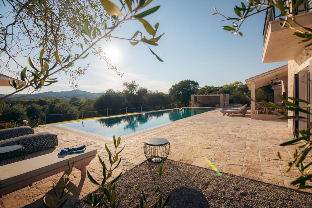 Villa Aegis