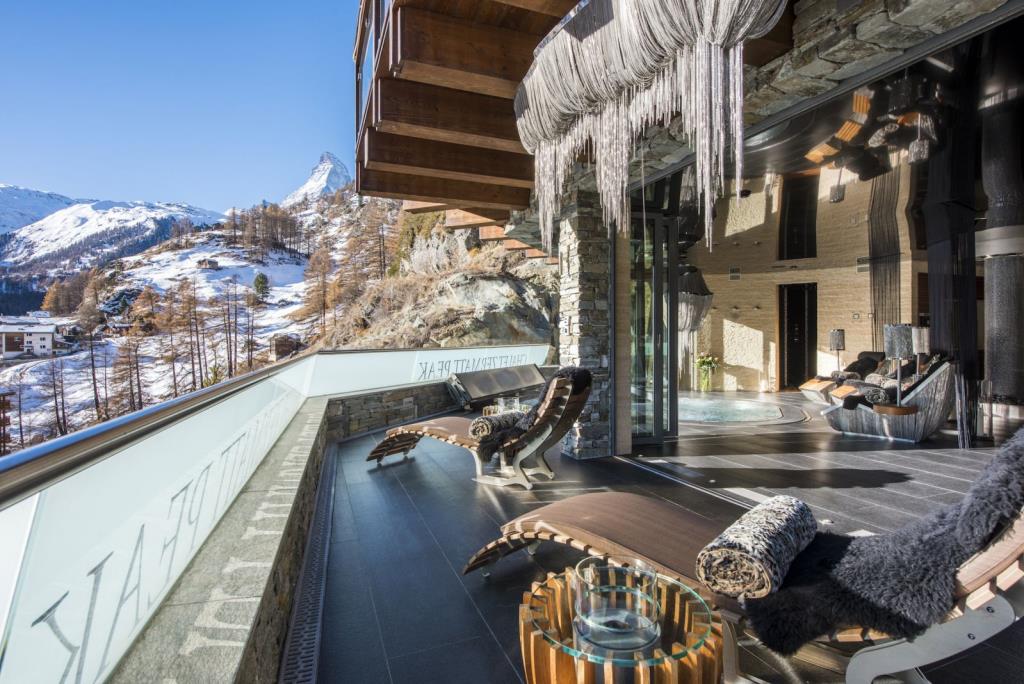 Chalet Peak