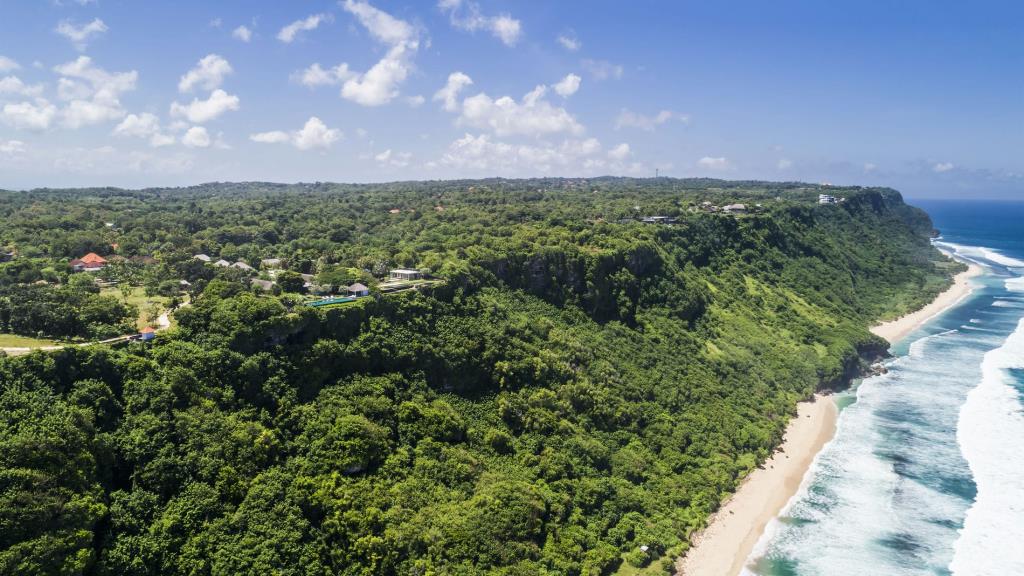 Uluwatu Estate