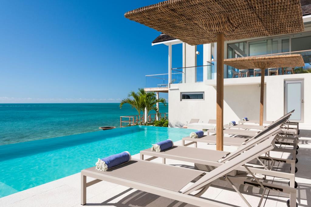 Villa La Mer South
