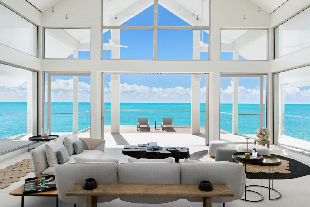Villa La Mer South