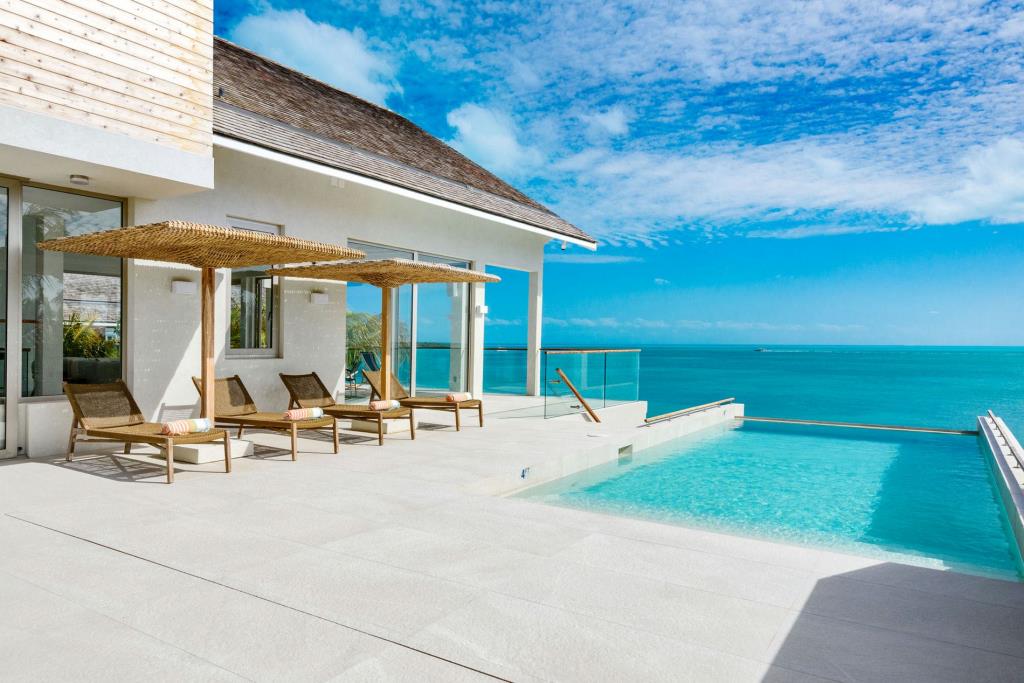 Villa La Mer West