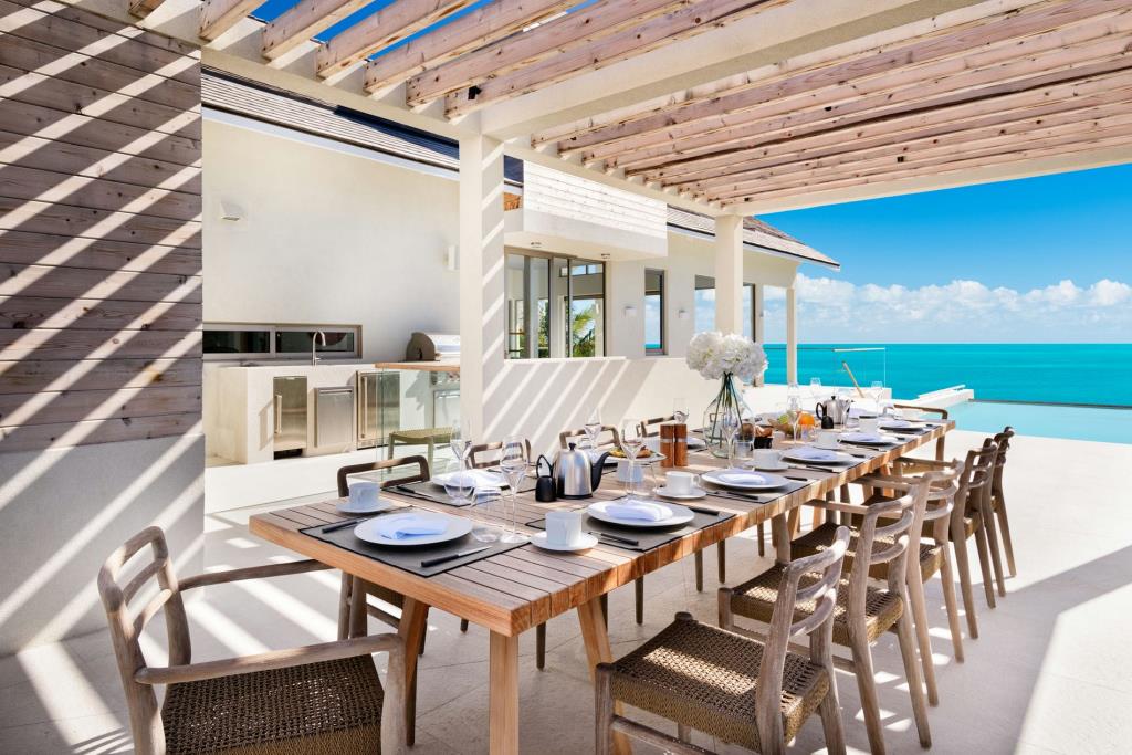 Villa La Mer West