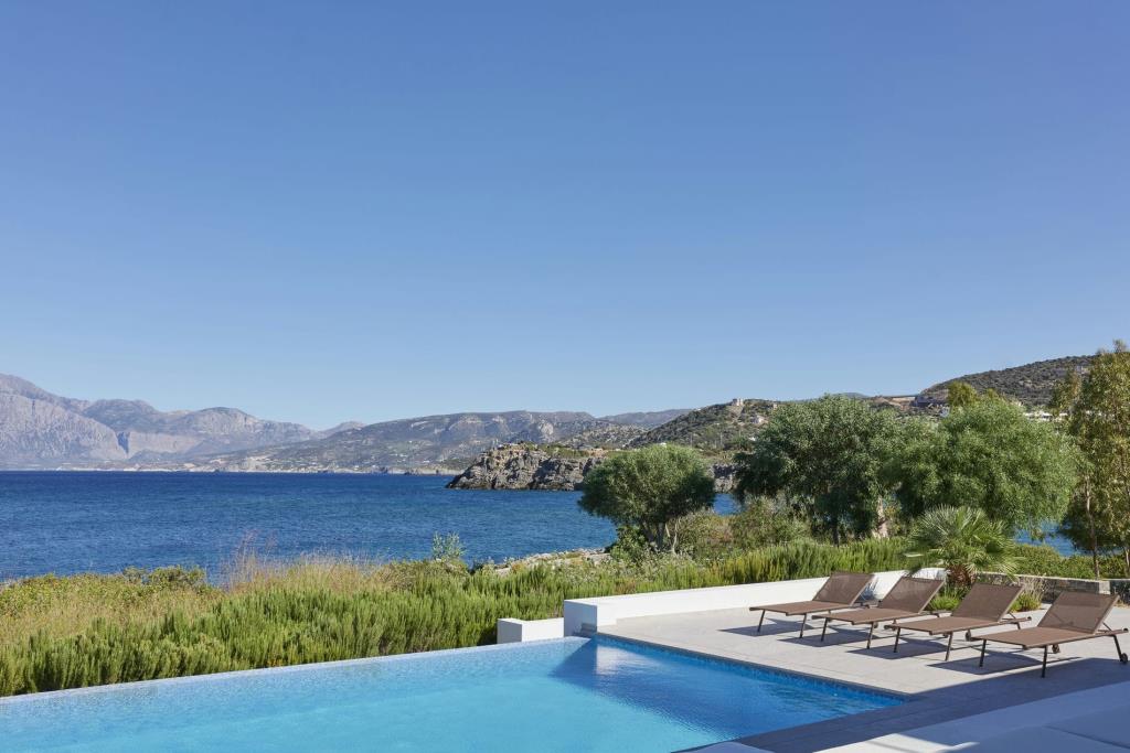 H2O Art Beach Villa