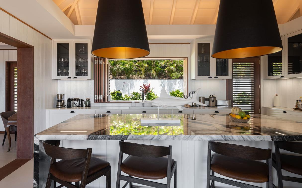 kitchen & dining area