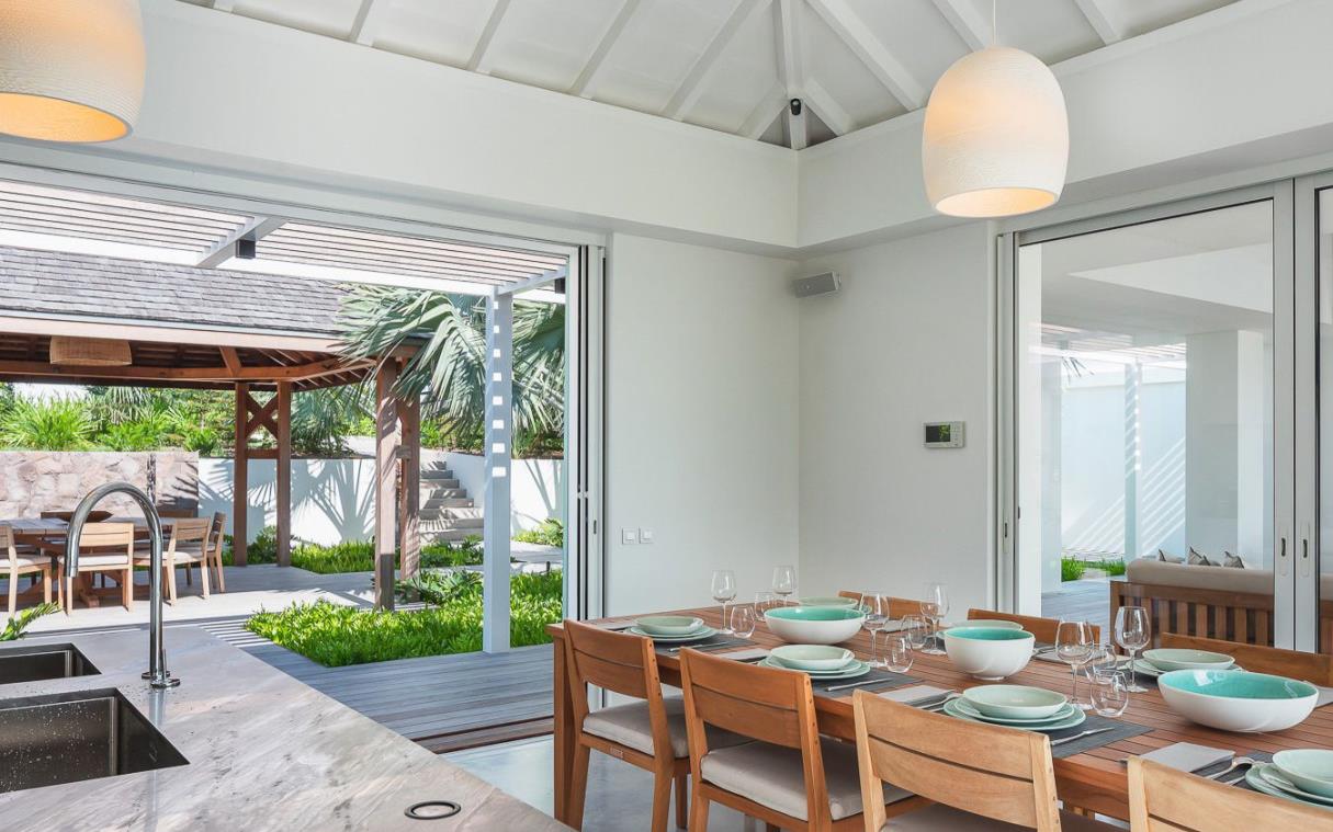 kitchen & dining areas