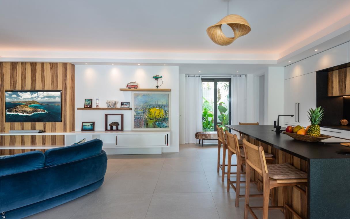 dining area & kitchen