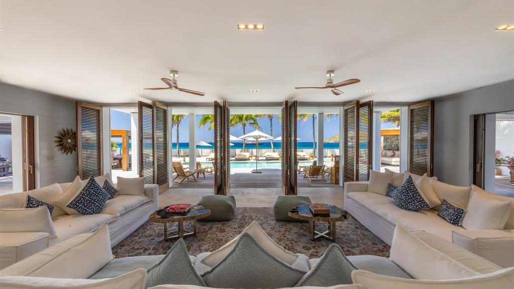 Villa Sand Club