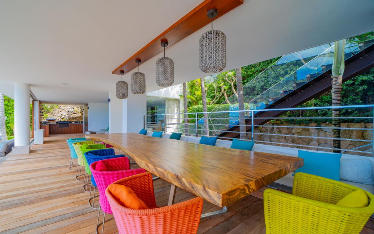 kitchen & dining area