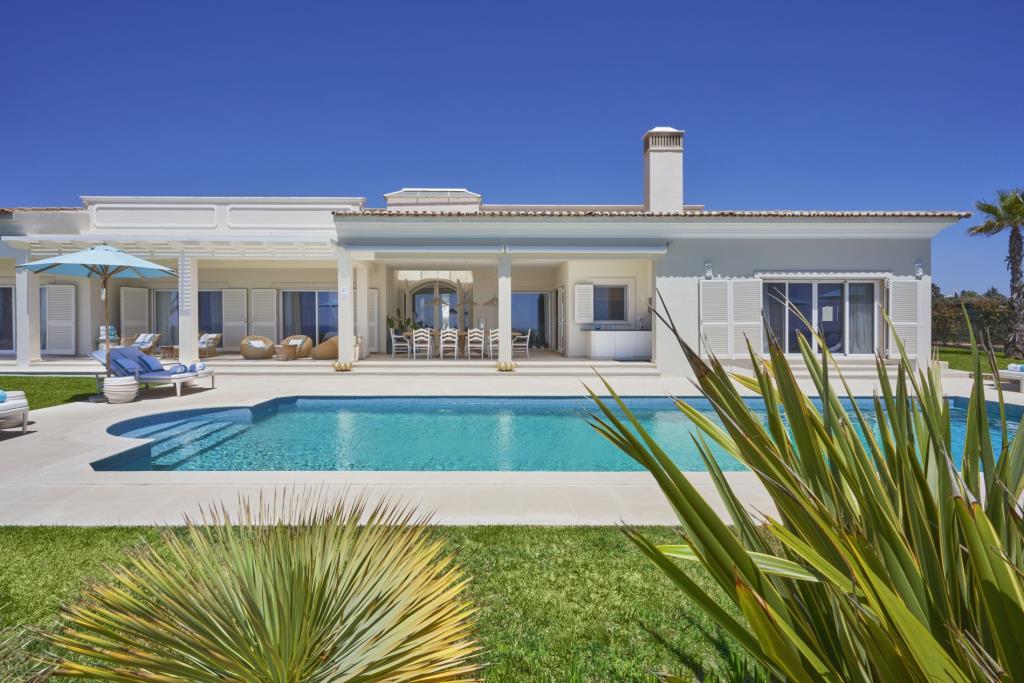 Villa Hibiscus Beach House