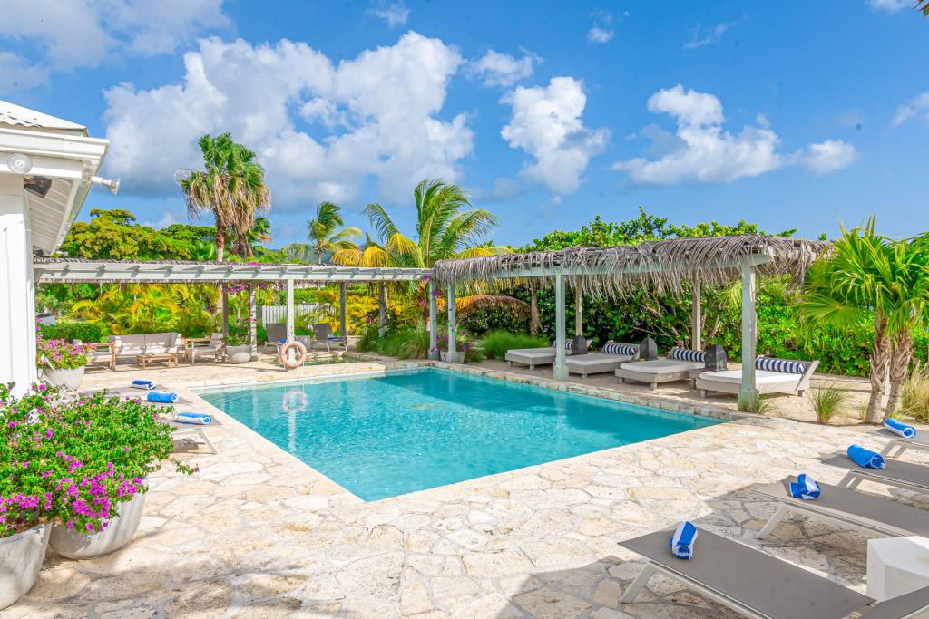 Villa Palm Point