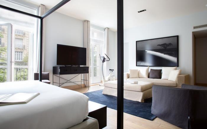 4545 Center Blvd | Long Island City | No Fee Apartments - TF C - Luxury City Center Apartment Rentals