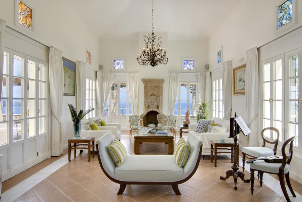 Villa Olous
