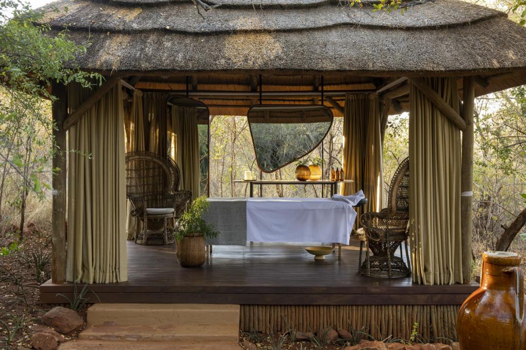 Molori Safari Lodge