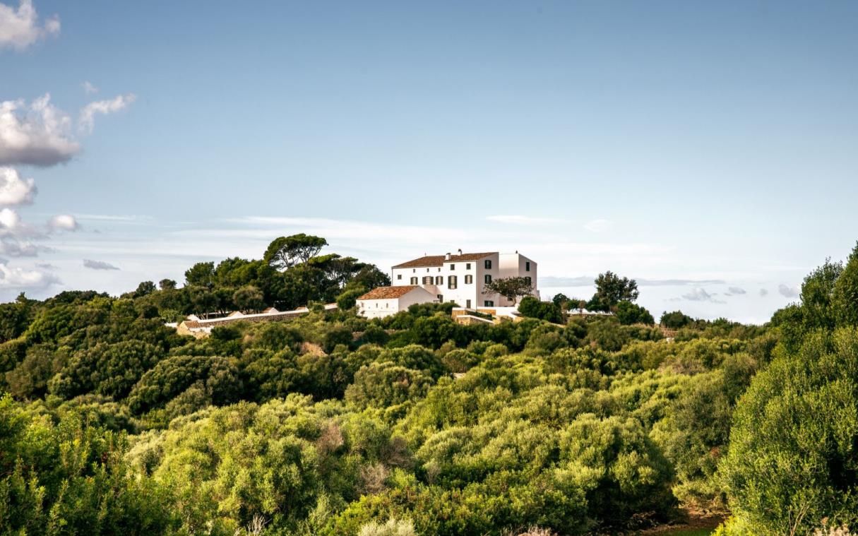 villa-menorca-balearic-islands-spain-luxury-pool-es-bec-daguila-ext (5).jpg
