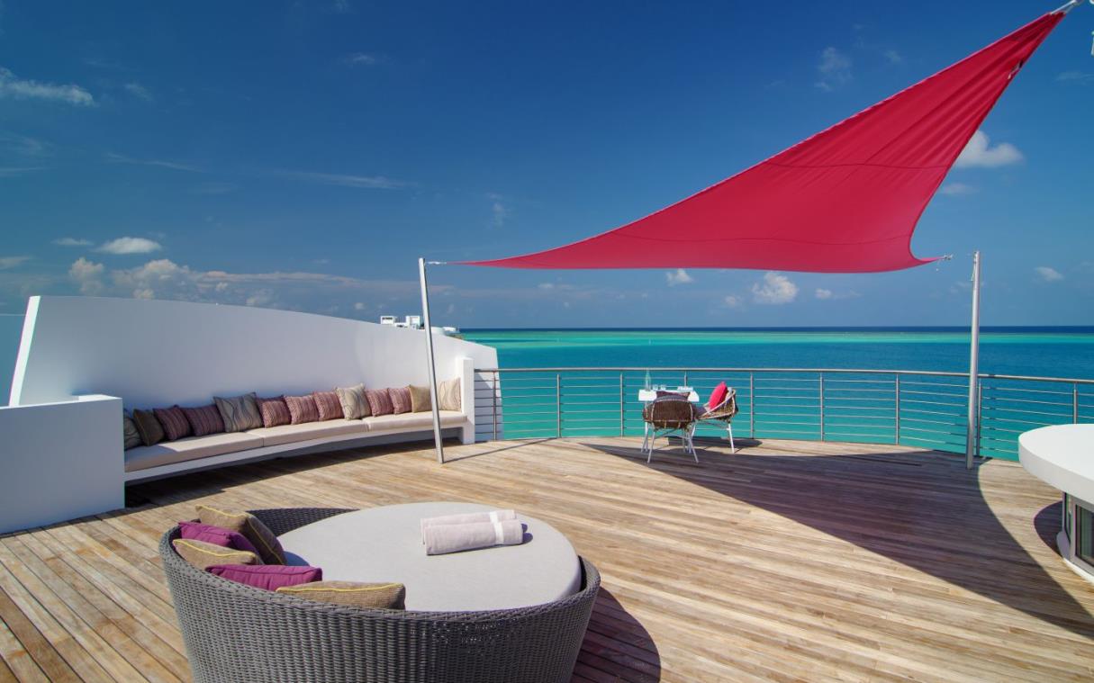 villa-north-male-atoll-maldives-luxury-pool-lux-overwater-retreat-terr.jpg