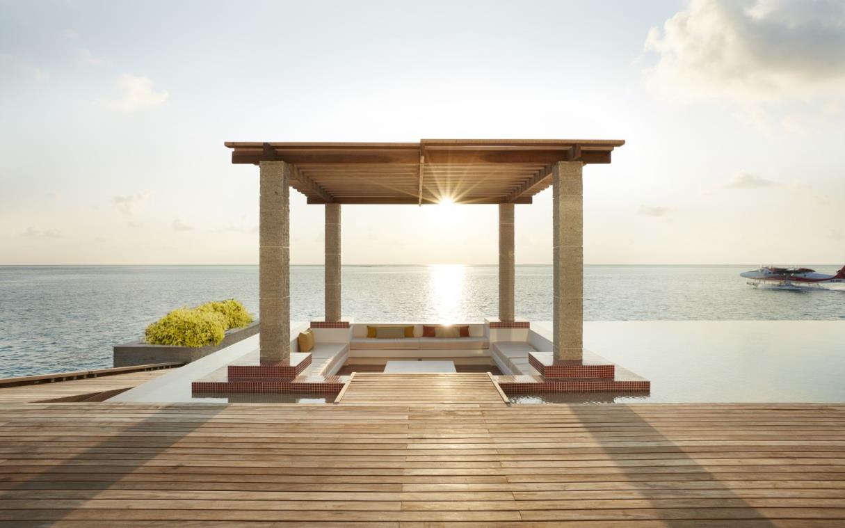 villa-north-male-atoll-maldives-luxury-pool-lux-overwater-retreat-out-liv (2).jpg