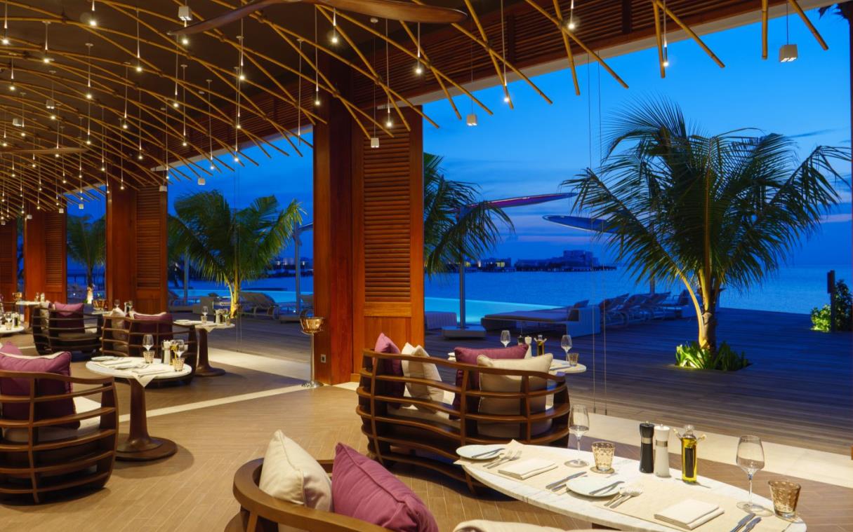 villa-north-male-atoll-maldives-luxury-pool-lux-beach-overwater-retreat-res (2).jpg