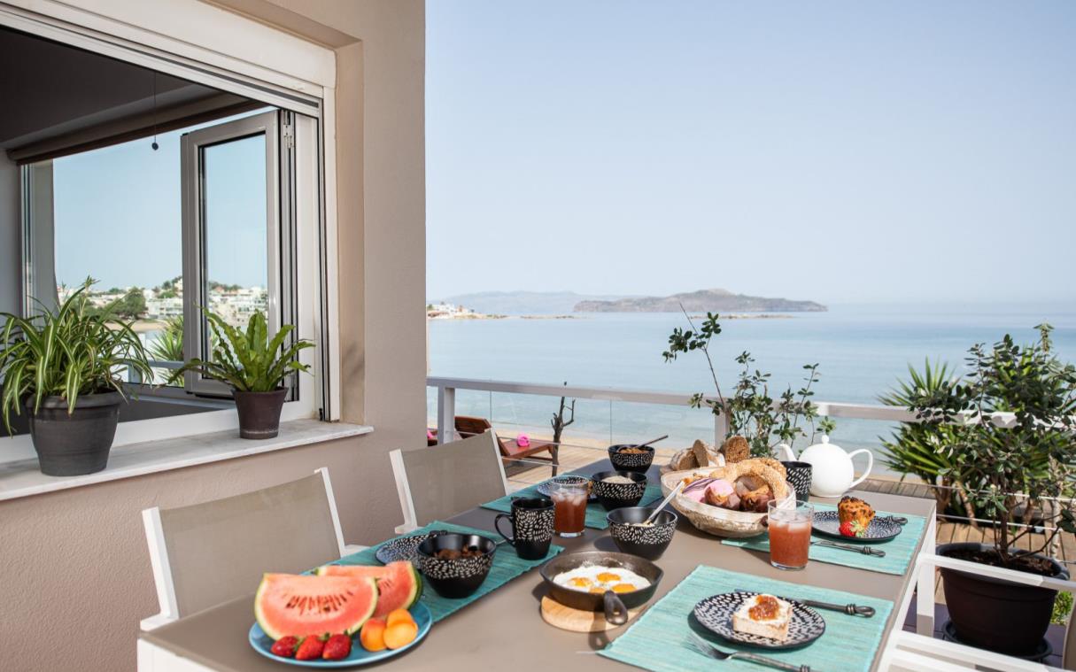 villa-chania-crete-greek-islands-greece-luxury-beachfront-glaros-out-din 1 (2).jpg