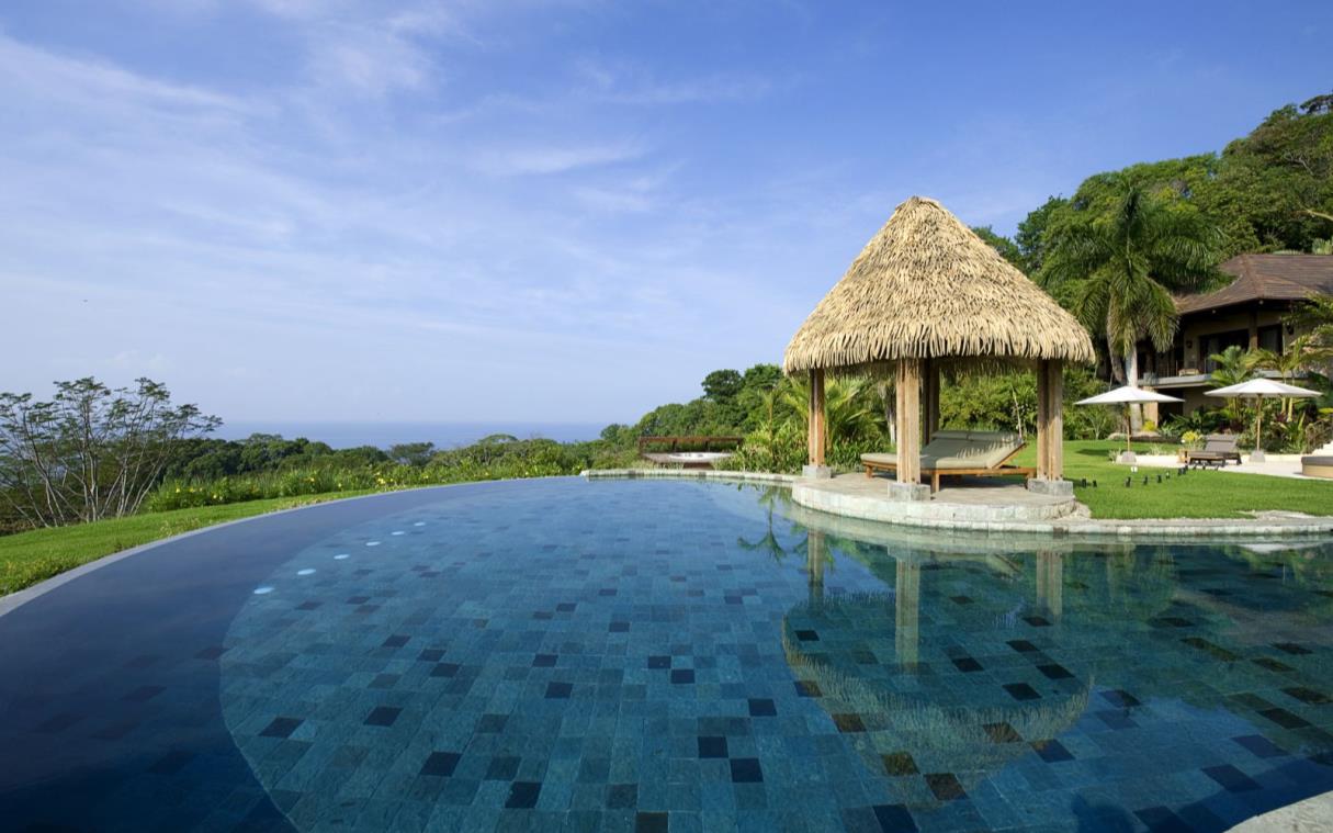 villa-costa-rica-central-america-luxury-pool-tropical-mayana-swim 3 (1).jpg
