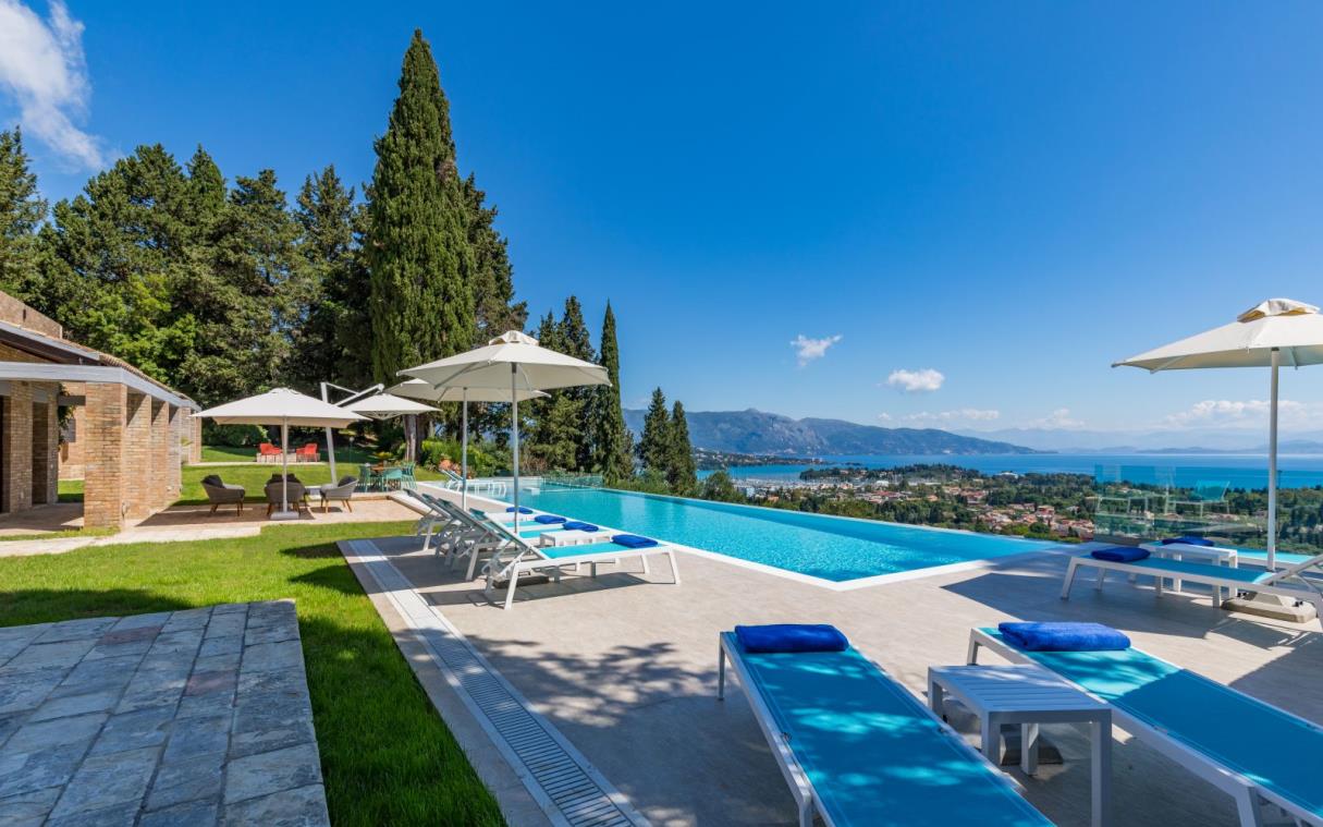 villa-corfu-ionian-islands-greece-luxury-pool-ionica-swim (12).jpg