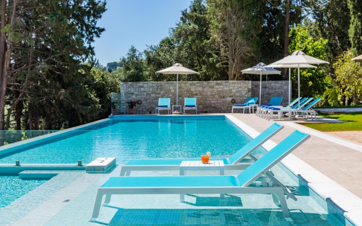 villa-corfu-ionian-islands-greece-luxury-pool-ionica-swim (7).jpg