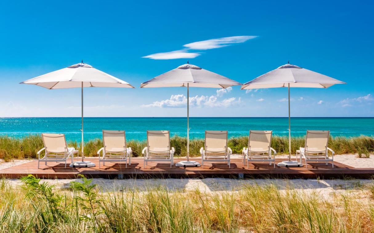 villa-grace-bay-turks-caicos-caribbean-luxury-beachfront-vision-beach-bea (1).jpg