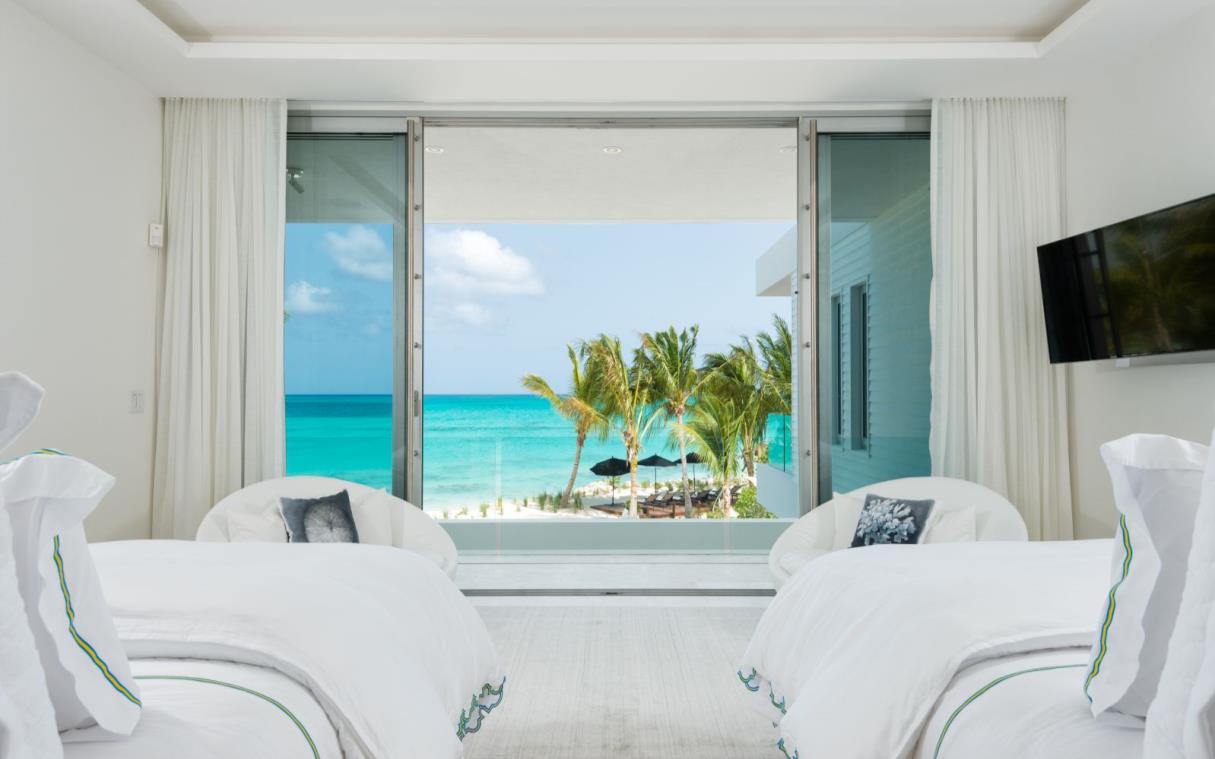 villa-grace-bay-turks-caicos-caribbean-luxury-beachfront-awa-bed (3).jpg