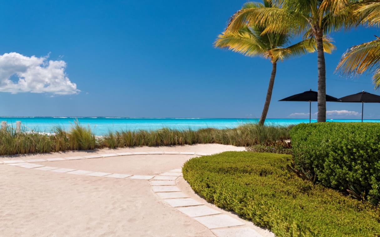 villa-grace-bay-turks-caicos-caribbean-luxury-beachfront-awa-bea (1).jpg