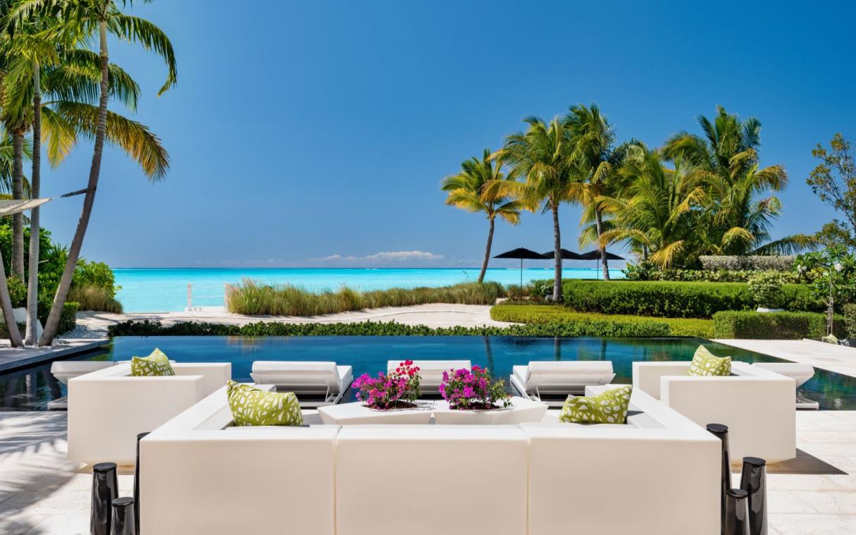 villa-grace-bay-turks-caicos-caribbean-luxury-beachfront-awa-out-liv.jpg