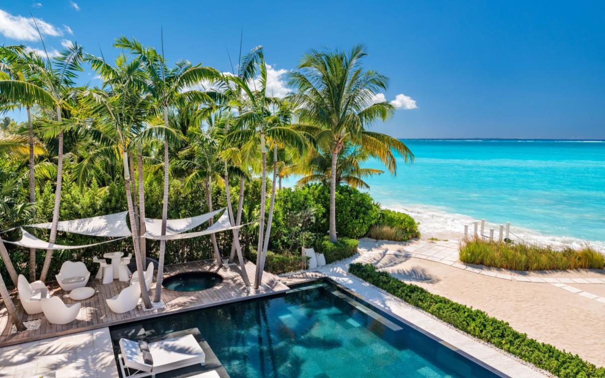 villa-grace-bay-turks-caicos-caribbean-luxury-beachfront-awa-swim (2).jpg