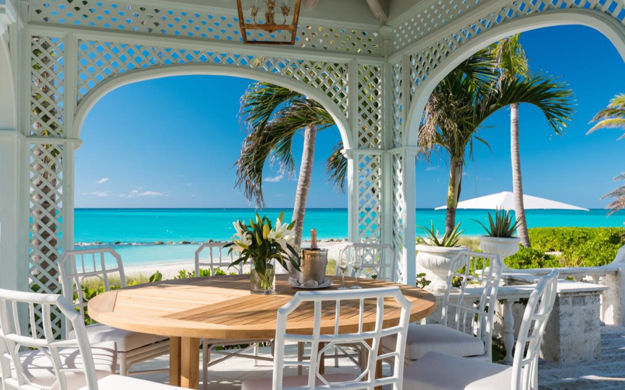 villa-turks-caicos-caribbean-luxury-pool-coral-pavilion-out-liv (7).jpg