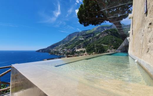 villa-amalfi-coast-italy-luxury-pool-casa-massa-cov.jpg