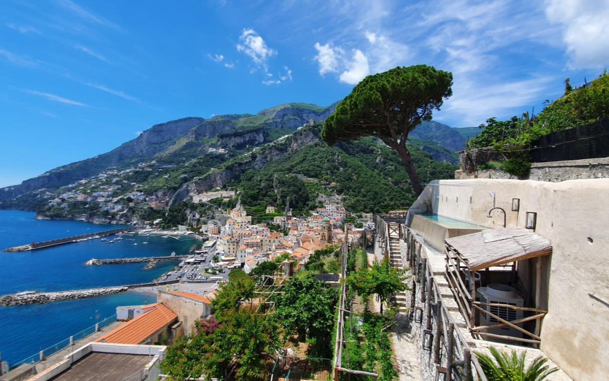 villa-amalfi-coast-italy-luxury-pool-casa-massa-terr (3).jpg