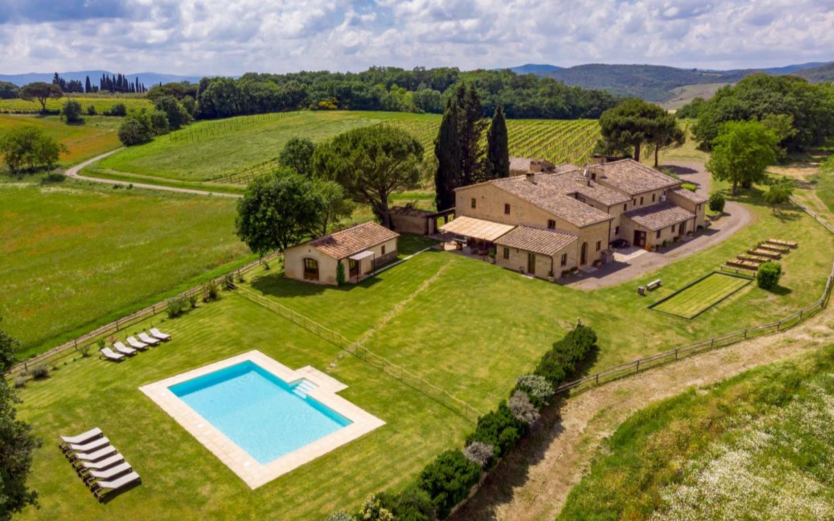 villa-siena-tuscany-italy-luxury-pool-montesoli-aer