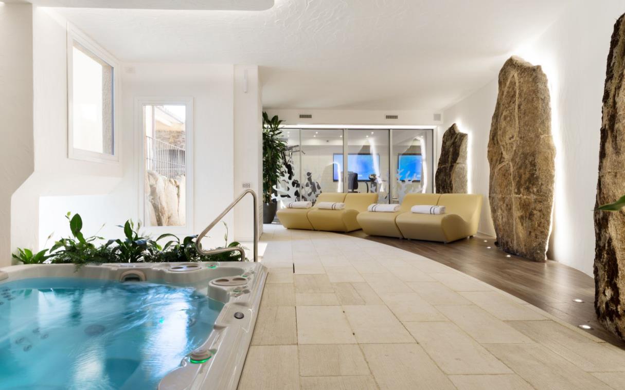 Villa Sardinia Italy Pool Luxury Smeralda Spa 1