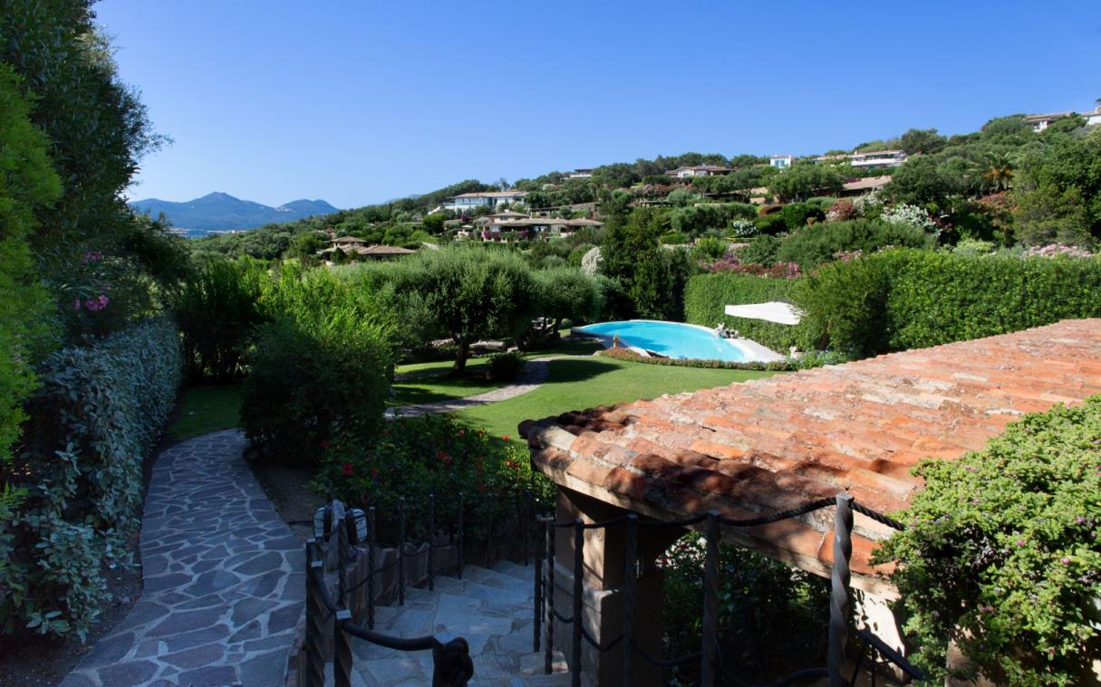 Villa Sardinia Italy Pool Luxury Smeralda Gar 3