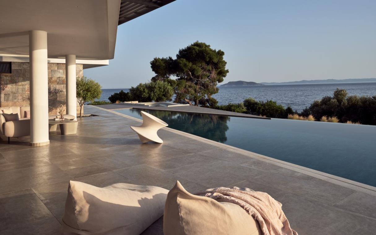 villa-halkidiki-greece-luxury-pool-sea-dikoarch-swim (5)
