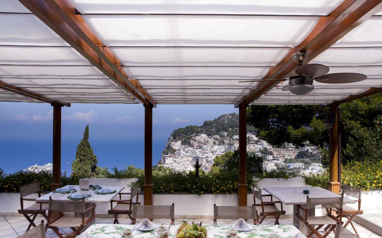 Villa Capri Italy Luxury Pool View Tiffany Out Din 1