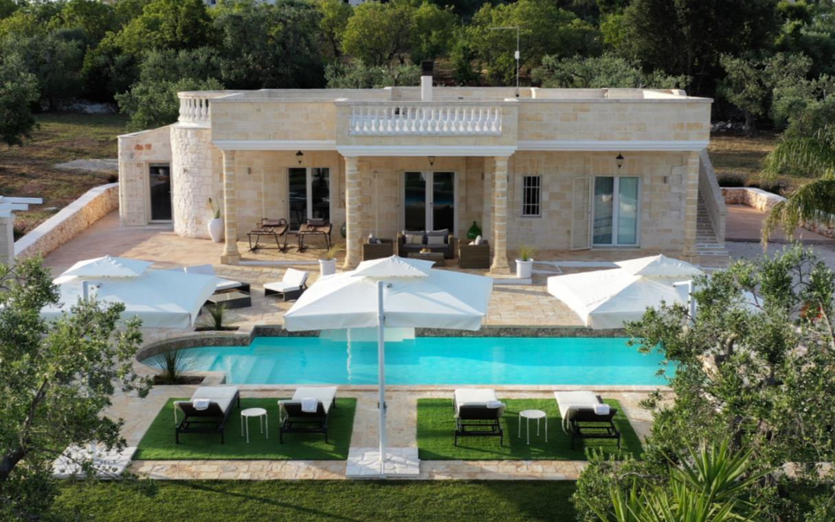 Villa Ostuni Apulia Italy Luxury Pool Merlata Aer 5