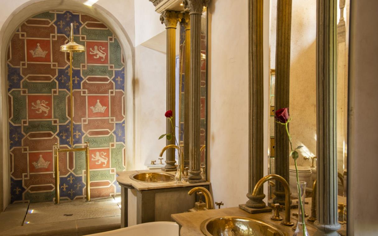 Villa Florence Tuscany Italy Historic Renaissance Busini Bath 5