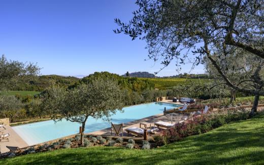 Villa Montepulciano Siena Tuscany Pool Vineyard Benefizio Cov