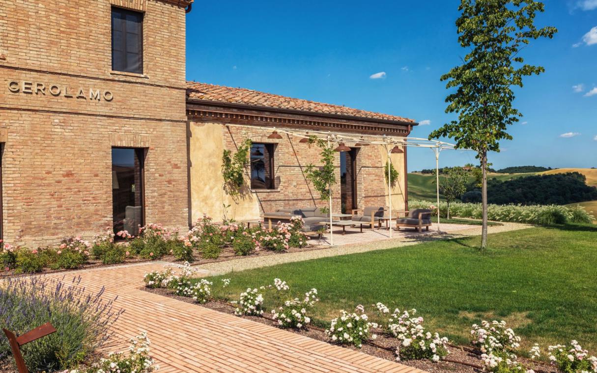 villa-siena-tuscany-italy-luxury-pool-san-gerolamo-ext (6)