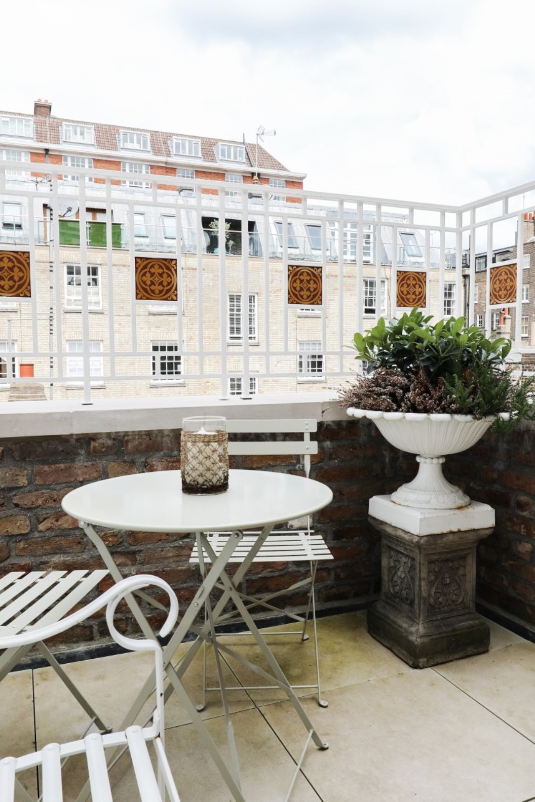 Henry's Townhouse