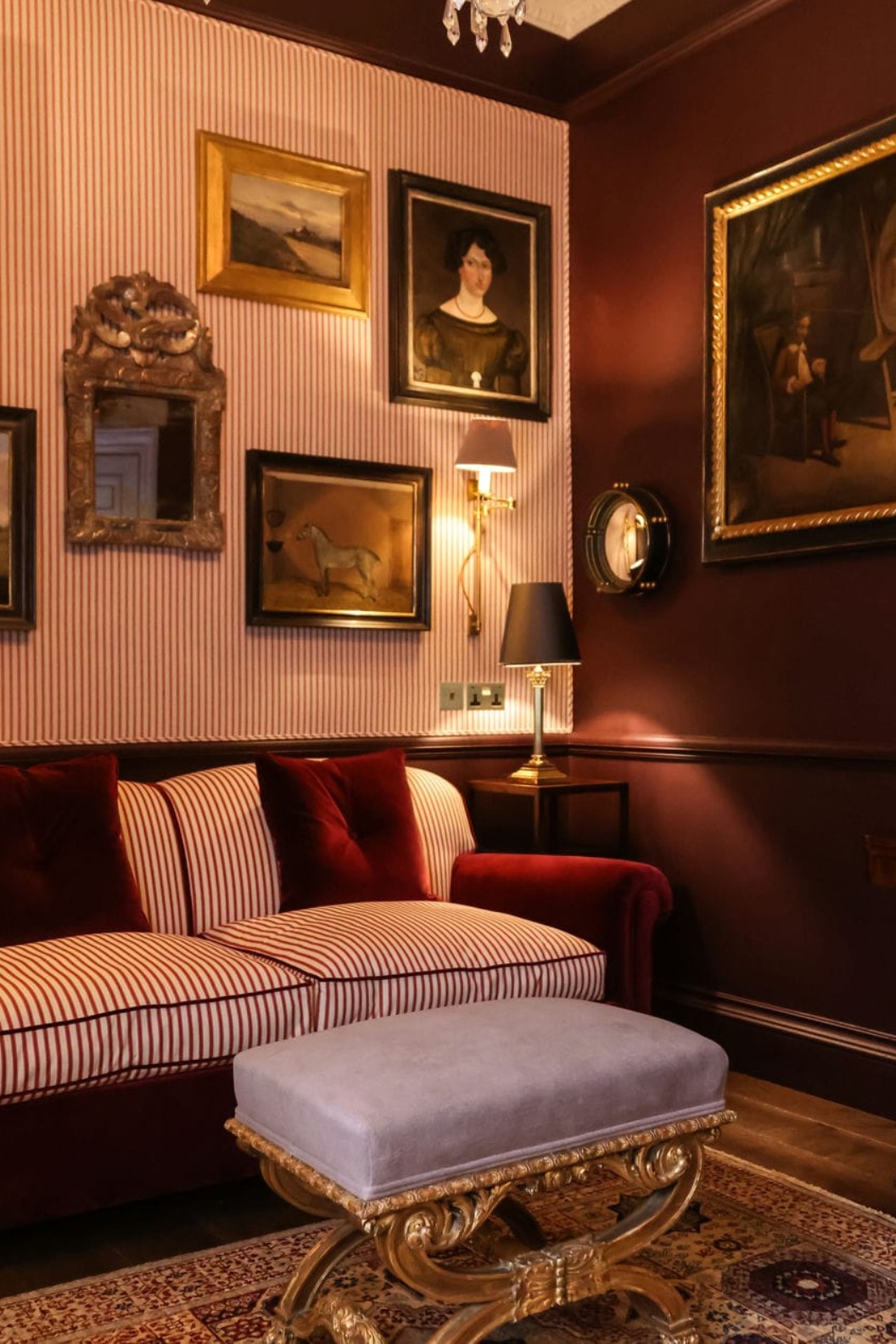 Henry's Townhouse