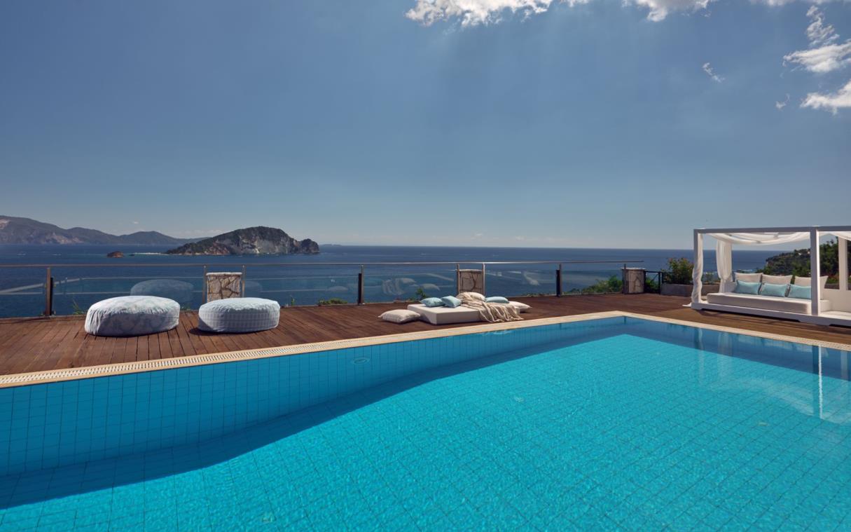 villa-zakynthos-ionian-greek-islands-greece-luxury-sea-serenus-swim (1)