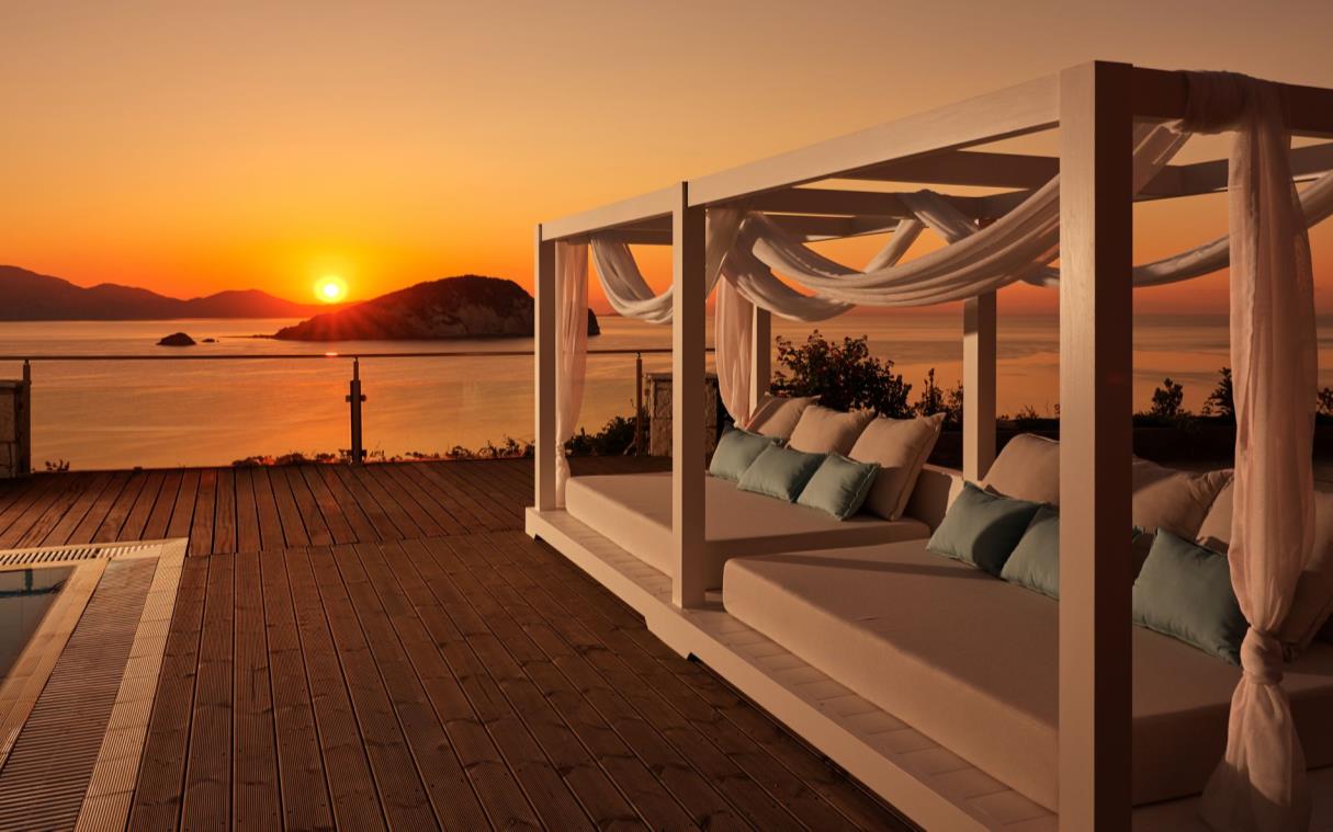 villa-zakynthos-ionian-greek-islands-greece-luxury-sea-serenus-out-liv (6)