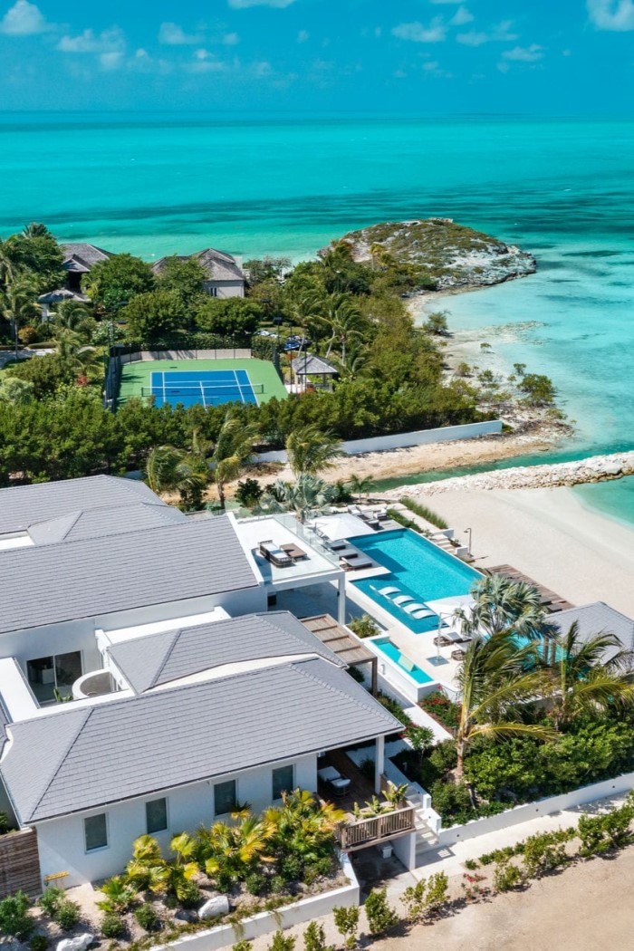 Villa Emerald Bay