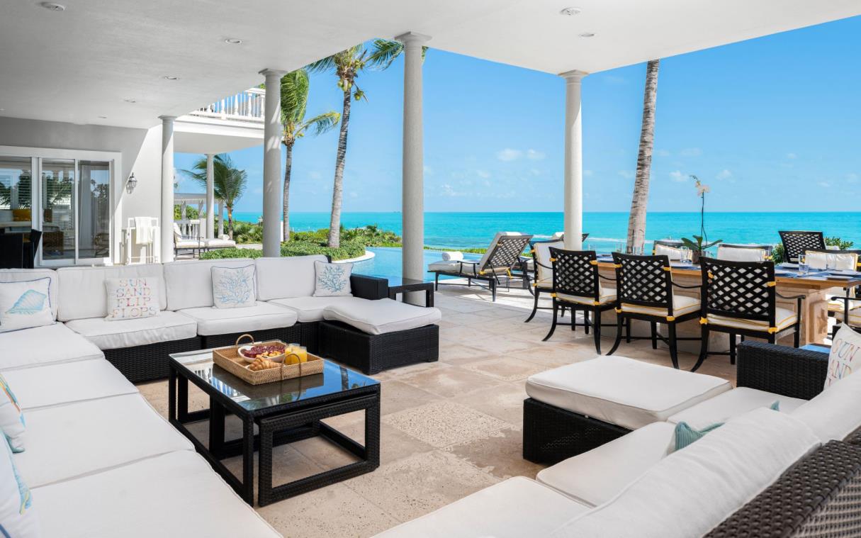 villa-turks-and-caicos-caribbean-luxury-beach-haven-house-out-liv (10)