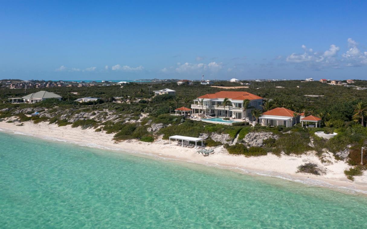 villa-turks-and-caicos-caribbean-luxury-beach-haven-house-aer (24)